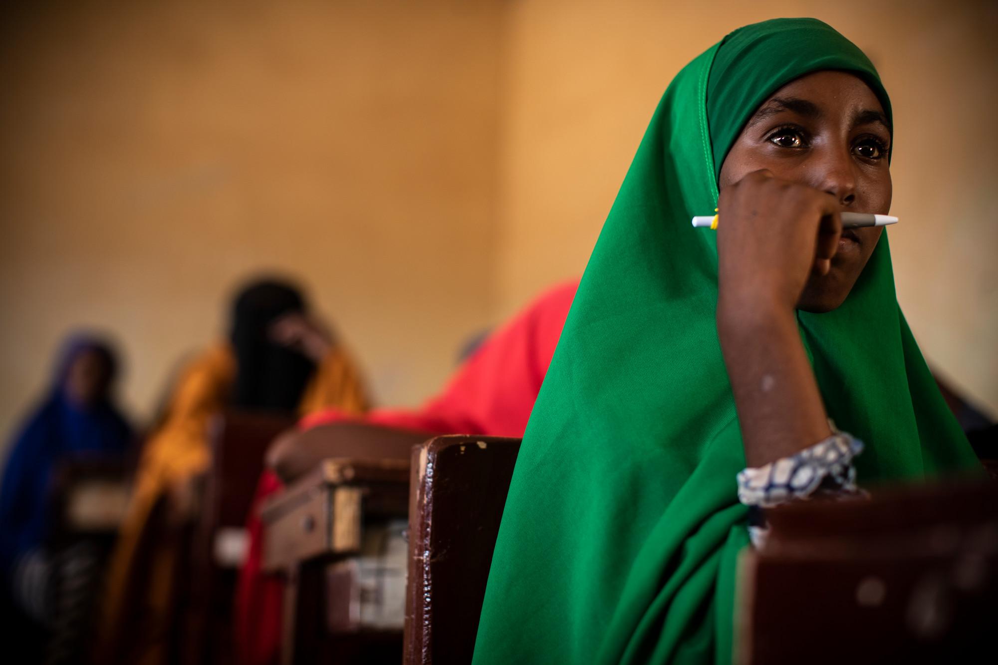 Somalisch meisje in de klas