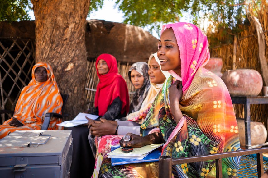 Vrouwelijke deelnemers van het programma Every Voice Counts in Soedan