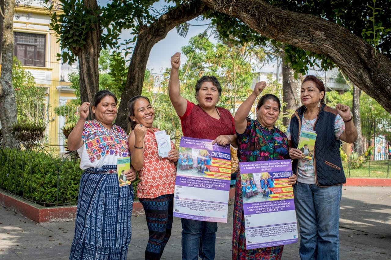 Vrouwen uit Guatemala met elkaar strijden voor hun rechten